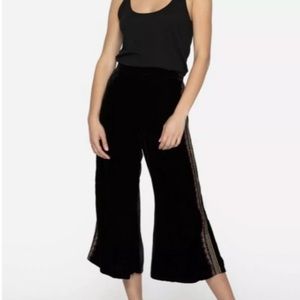 Johnny Was Embroidered Velvet Cropped Pants